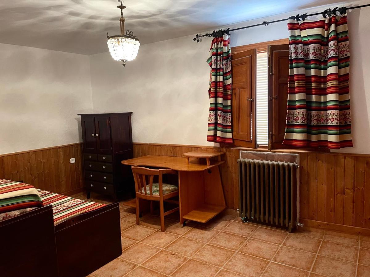Casa Rural El Alamo Feriehus Málaga